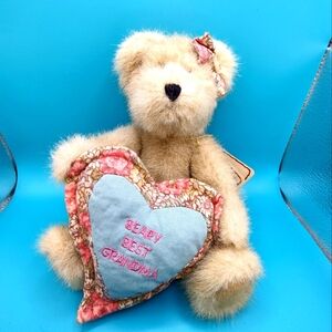 Boyds Bear Granny B. Bear Beary Best Grandma Plush Heart Pillow with Tag…